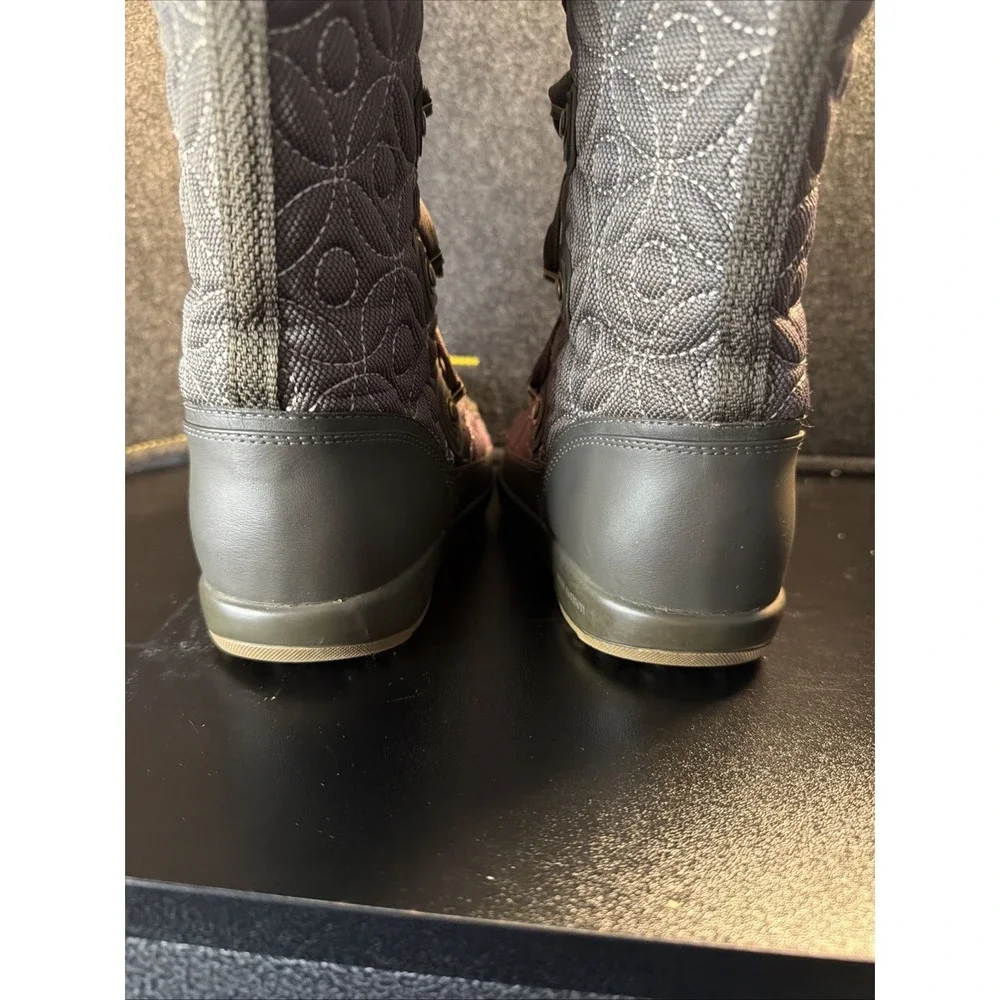 Helly Hansen Women's‎ Garibaldi Quilted Olive  Gray Tall Insulated Boots Size 6